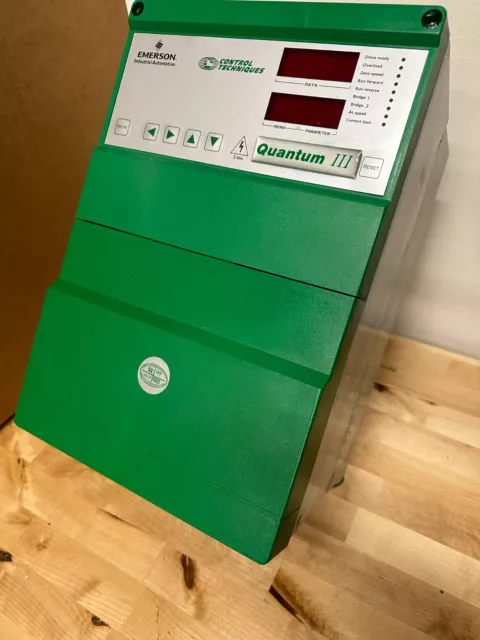 Control Techniques Quantum III Dc Guida 9500-8306 M210-14ICD 100 HP Testato