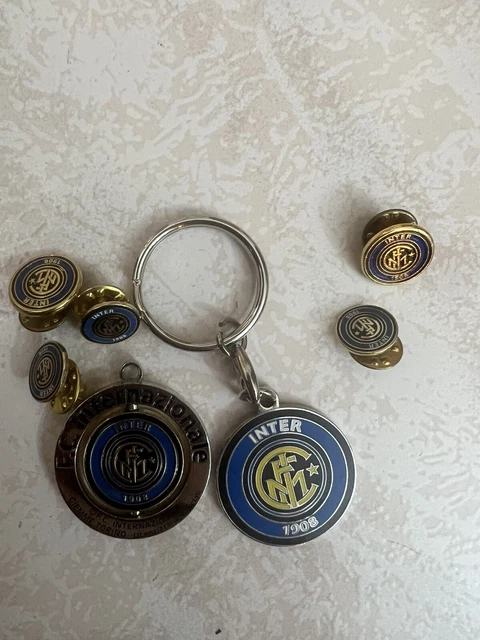 5 Spille e 2 portachiavi Inter. Triplete 2010. Regalo Dirigenza. Rari.