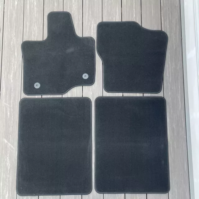 FORD F150 SET of 4 Black OEM Factory Carpet Floor Mats Truck Crew Cab