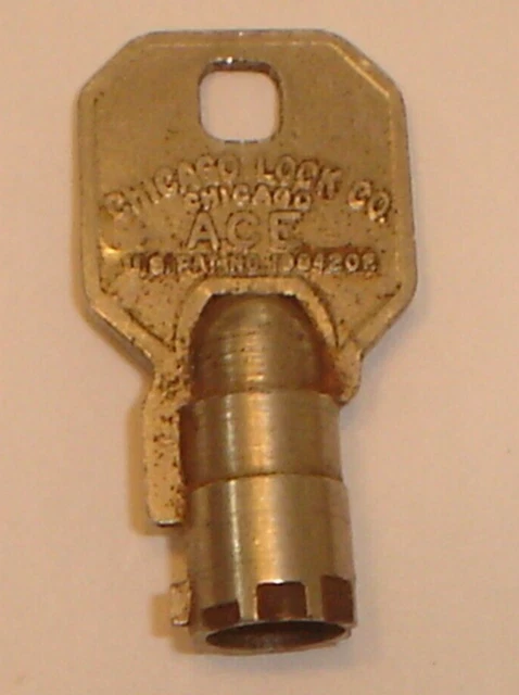 Vintage ACE Chicago Lock Co. #JL147 Coca-Cola Soda Pop Vending Machine Key B121