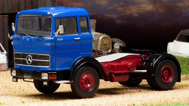 IXOMODELS, MERCEDES-BENZ ACTROS MP4 4x2 Bleu, échelle 1/43, IXOTR206.22