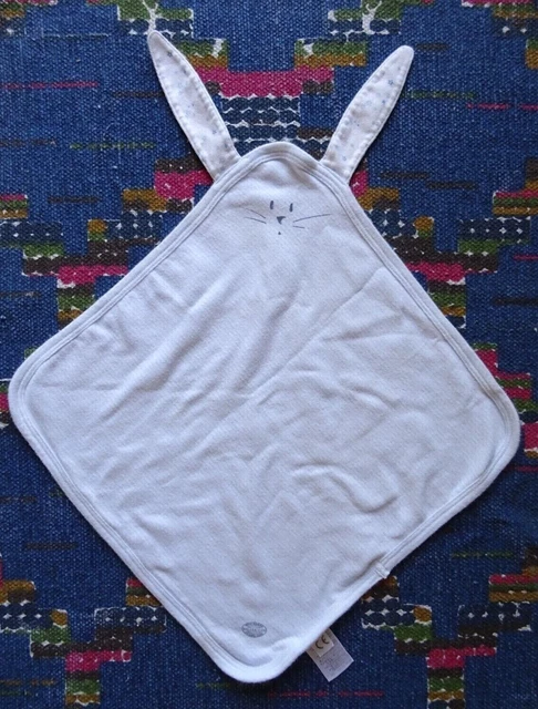 Bp/  Doudou Plat Petit Bateau Milleraies Lapin  Bleu Blanc Raye Fleur Tbe
