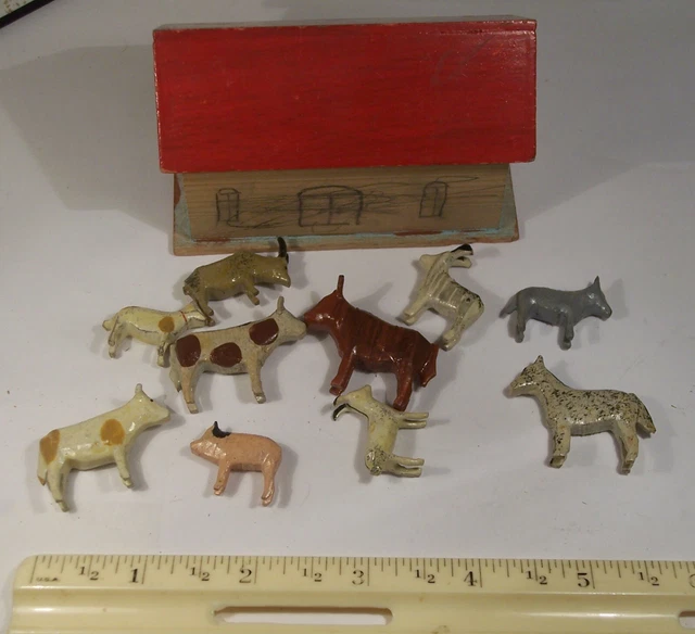 Rare Antique Germany Miniature Christmas Village Barn Box Farm Animal Hnd Md1900