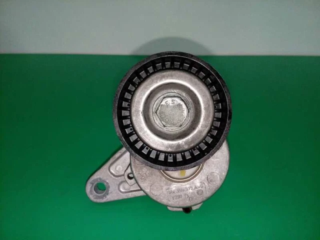 04L903315A galet tendeur courroie POUR VOLKSWAGEN CADDY FURGÓN/KOMBI / /