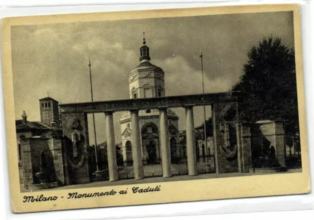 1 cartolina Lombardia Milano Monumento Ai Caduti pcitamix275