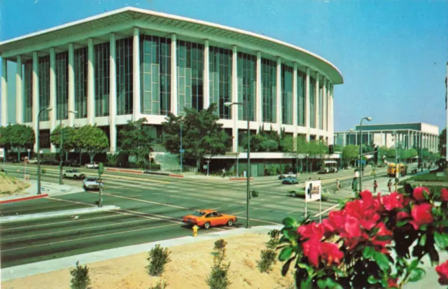 Los Angeles CA, Dorothy Chandler Pavilion Music Center Old Cars Vintage Postcard