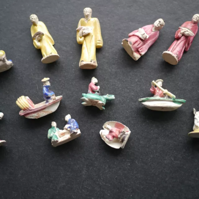 Lot of 17 Shiwan Chinese mudmen figurines, miniature, not all perfect