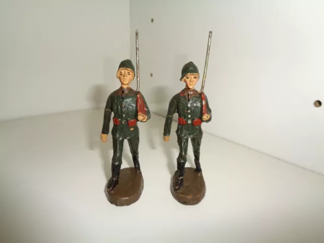 Elastolin 7cm Two Wartime Production Luftwaffe Flak Soldiers Marching Lineol