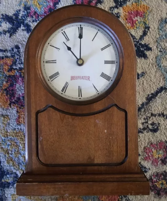 Vintage Beefeater Gin Wood Clock Bar Man Cave Wisconsin Clock Company
