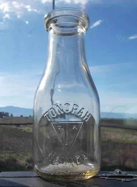 TONOPAH NEVADA Dairy CREAM/MILK BOTTLE ONE PINT EMBOSSED TPD Rare & scarce- BID*