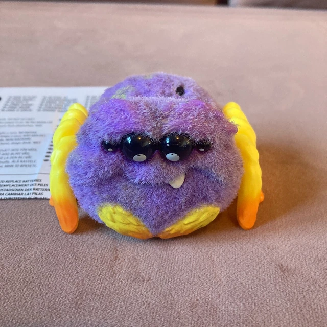 Yellies - Voice activated spider with instructions