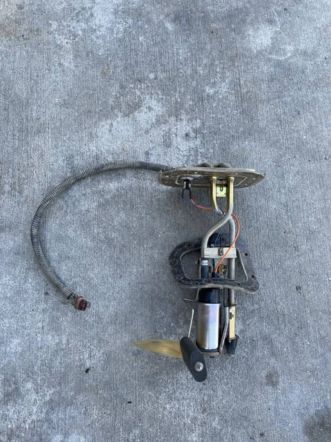 jeep wrangler yj fuel pump 4.0l 2.5l 1995 Sending Unit OEM 91-95