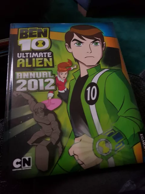 Ben 10 Ultimate Alien Annual 2012: 9781405257107 - AbeBooks