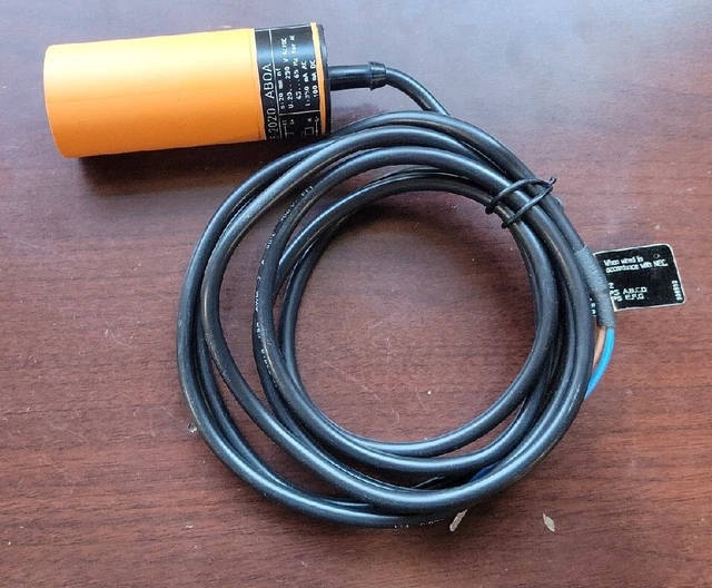 IFM Efector IB0059 IB-2020-AB0A Inductive Sensor