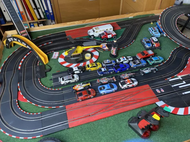 Carrera Digital, Schienen 1:43, Technik Digital 1:32