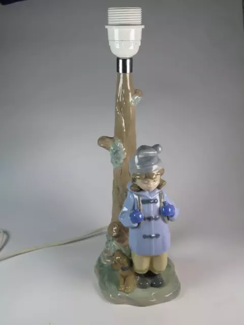 Striking NAO/LLADRO Ceramic Lamp Stand HIKING GIRL 1059