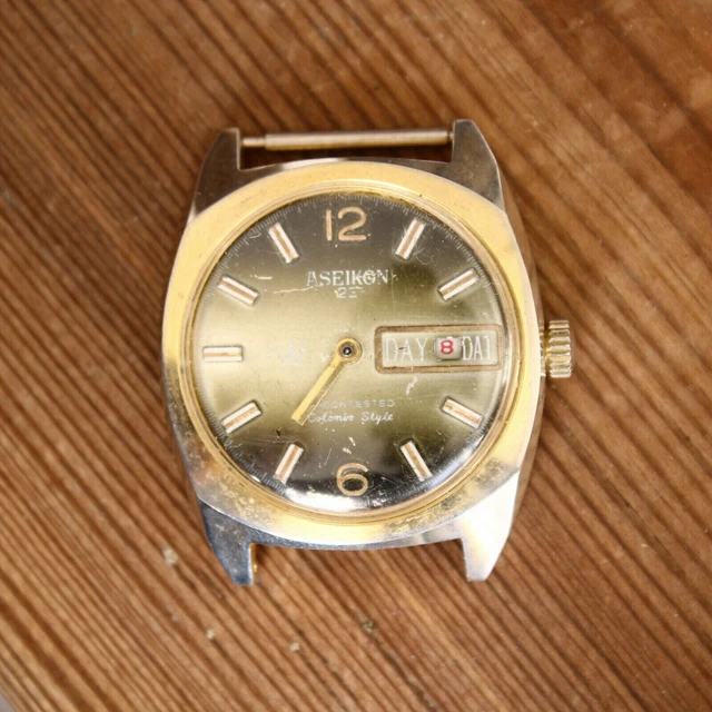 Montre Vintage Besançon Colombo Pour Homme – Mécanique Et Classique (ne Fonctionne Pas)