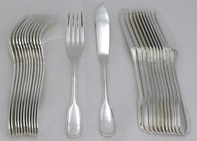 CHRISTOFLE 12 fourchettes à gâteaux en métal argenté modèle
