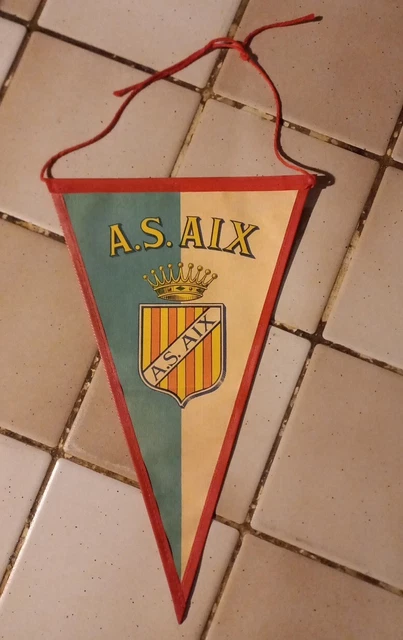 Ancien Fanion AS Aix