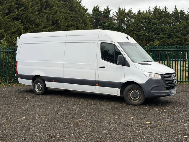 2018 MERCEDES-BENZ SPRINTER 3.5t H2 Van PANEL VAN DIESEL Manual £16,548 ...