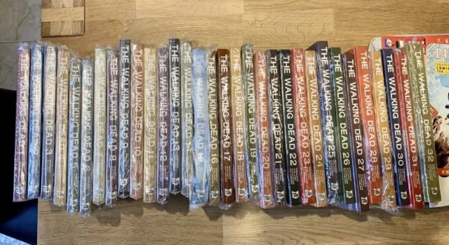 The Walking Dead, Robert Kirkman, Hardcover, Band 1-32Cross Cult Comic Sammlung