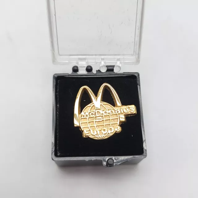 VINTAGE McDonald's Europe Gold Tone LAPEL PIN New Old Stock
