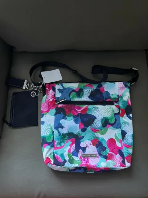 Samantha Brown To-Go MEDIUM Zip-Front Crossbody Handbag ORCHID CAMO nwt 2