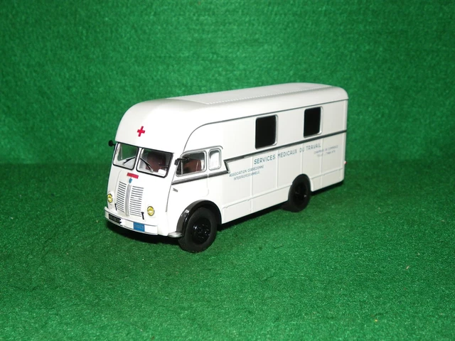 Camion Berliet Fourgon GLA 5R "Médecine Travail" N°71 - Modèle Réduit 1/43 IXO - Neuf En Boîte