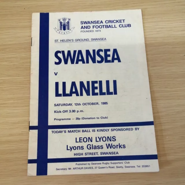 Rugby Union: Swansea v Llanelli 12th October 1985 Official Program