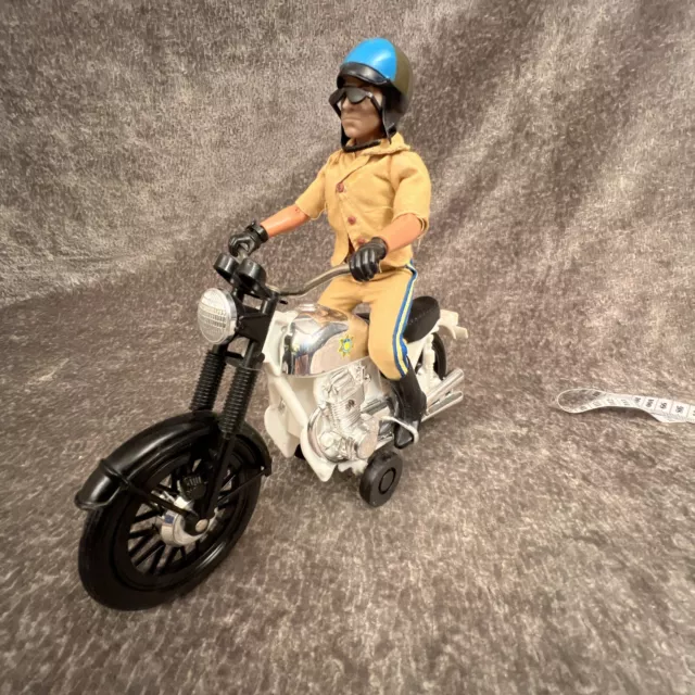 Vintage Mego CHiPs Free Wheelin' Motorcycle With 8" Jon Action Figure 1974 Rare