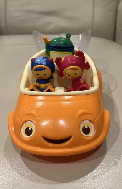 Fisher-Price Team Umizoomi UMIRRIFIC UMICAR with Geo and Milli