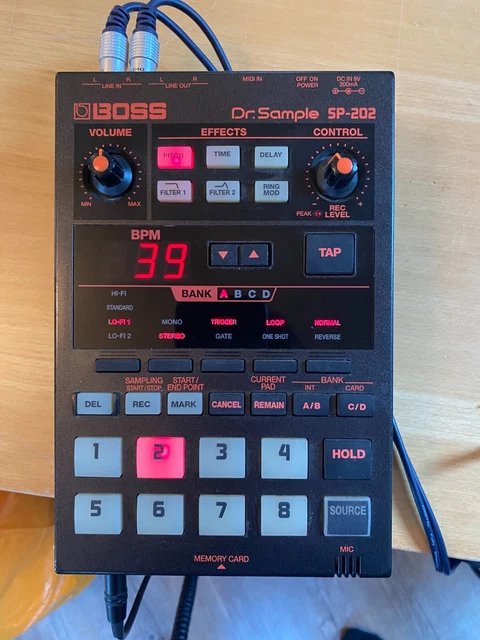 BOSS Dr.Sample SP-202 BOSS Dr.sample SP-202 程よく サンプラー