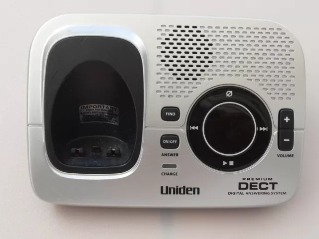 Uniden Digital Answering Premium System Dect2035+1 Base Station Only