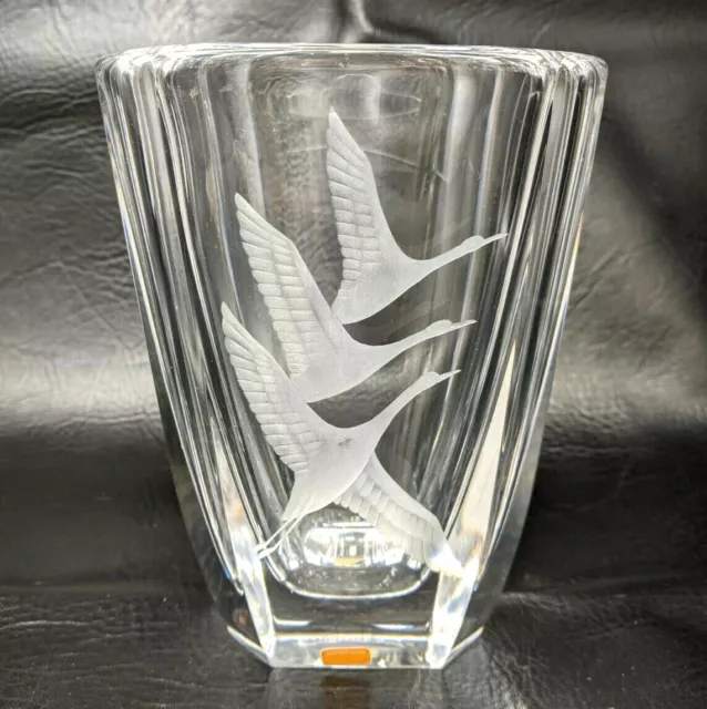 VTG Orredors Signed Etched 3 Flying Geese Crane Bird Crystal Art Glass Vase CB21