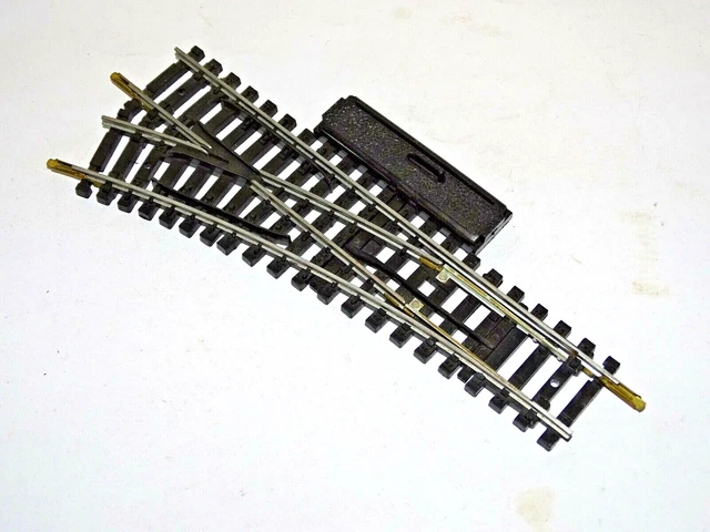 Aiguillage électrique à Gauche Arnold échelle N - Référence 1740L, Voie Deux Rails, Occasion - Pour Réseau De Train Miniature