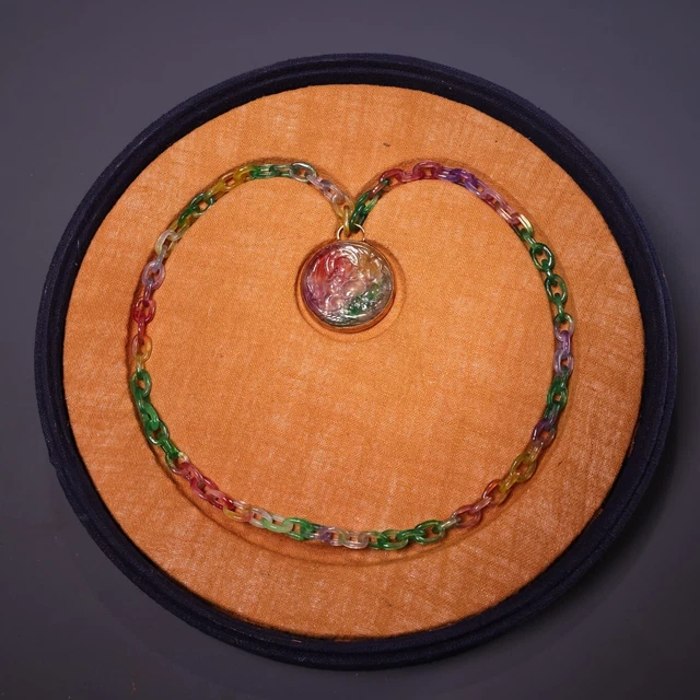 Precious High Ice Jade Relief Hollow Gold Wrapped Necklace