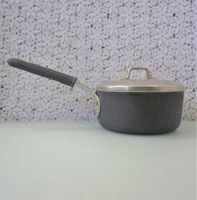 Magnalite Professional GHC 1 Qt Anodized Aluminum Saucepan W/ LID, STAY COOL HDL