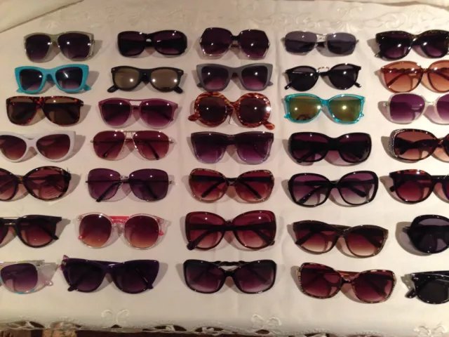 WHOLESALE JOB LOT ~ 12 PAIRS OF VINTAGE SUNGLASSES each Lot Varies