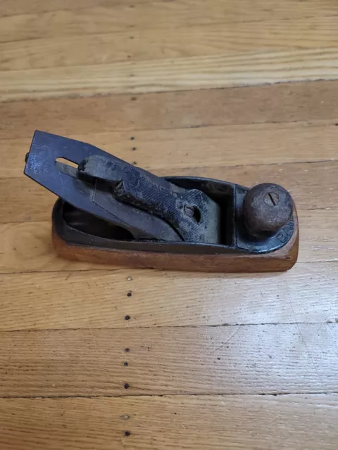 Vintage STANLEY BAILEY no. 24 HAND PLANE Wood Bottom 2” Blade