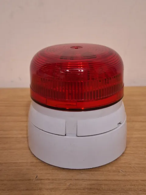 Klaxon Flashguard QBS-0027 LED Red Flashing Beacon 230 V ac RS 311-5931