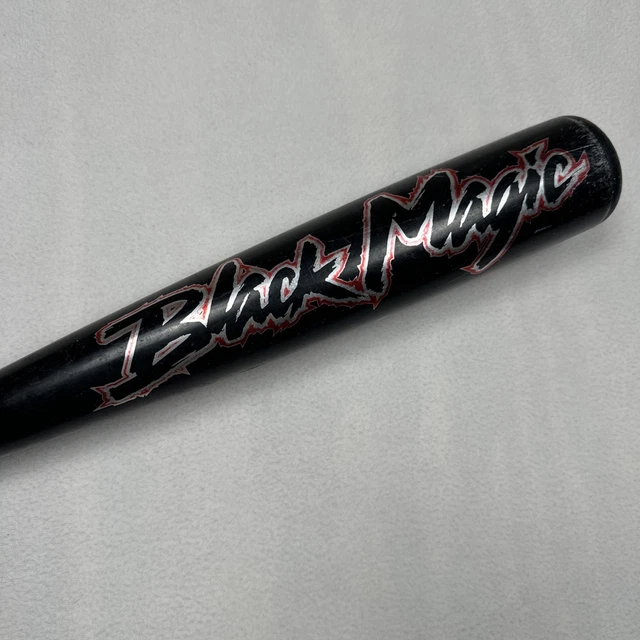 Easton Black Magic Baseball Softball Bat 30 20oz 2 1/4 dia