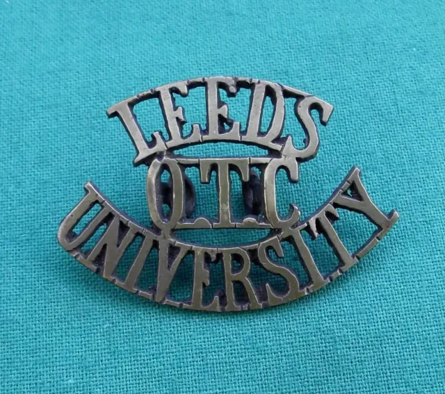 Leeds University OTC Shoulder Title ~ 100% Genuine British Military Army Badge