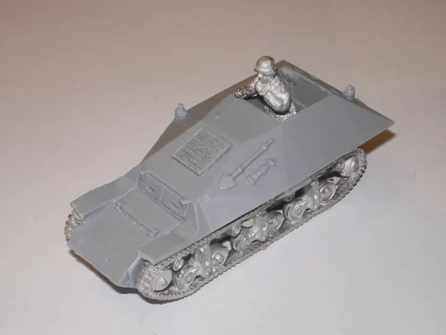 Early War 20mm (1/72) German Beobachtungswagen auf Lorraine Schlepper (f)