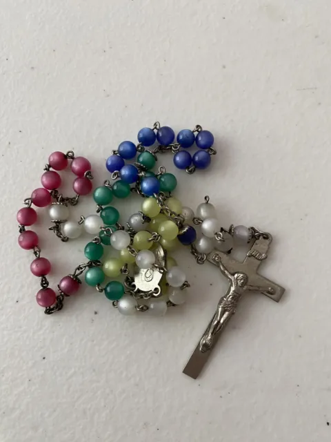 Cuentas de rosario de colección crucifijo medalla Mary Joseph cuentas multicolores tono plata