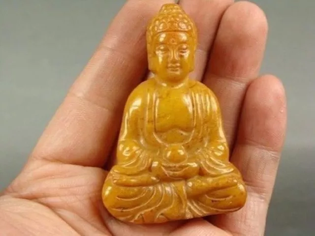 China Yellow Jade Handwork Carve Buddha Statue Necklace Pendant 3