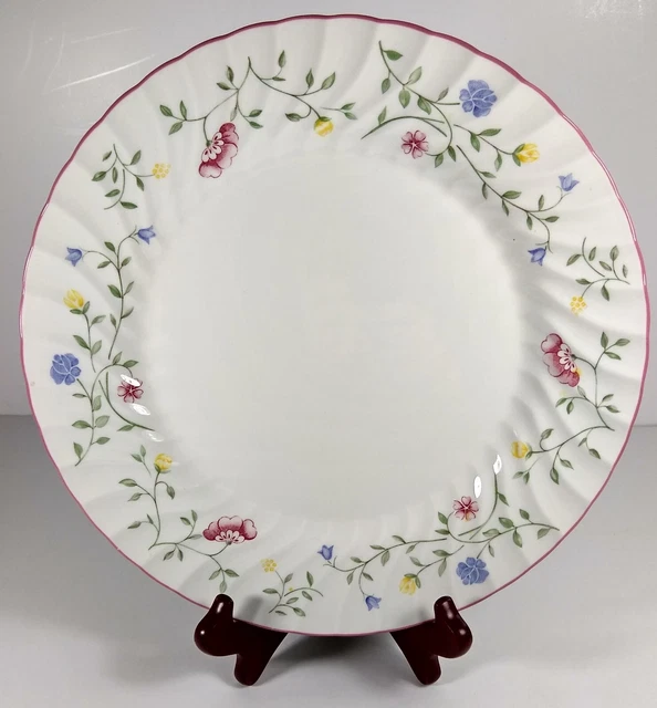 Johnson Brothers Summer Chintz 10 1/2-inch Dinner Plate Made in England