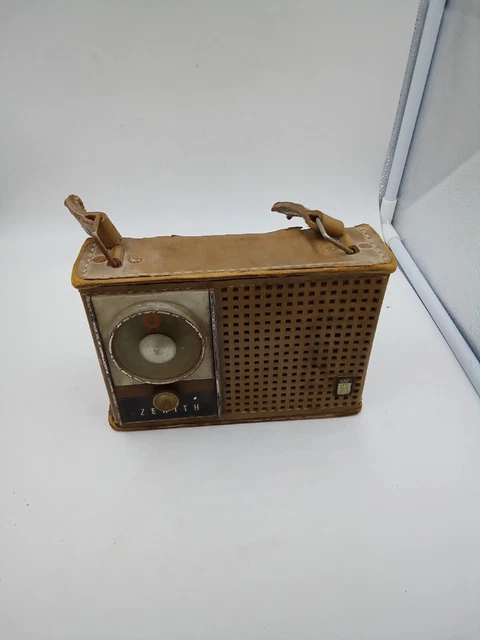 Royal 650=6JT45Z1 Zenith Radio USA Parts And Repair Royal 650=6JT45Z1 Zenith Radio USA Parts And Repair