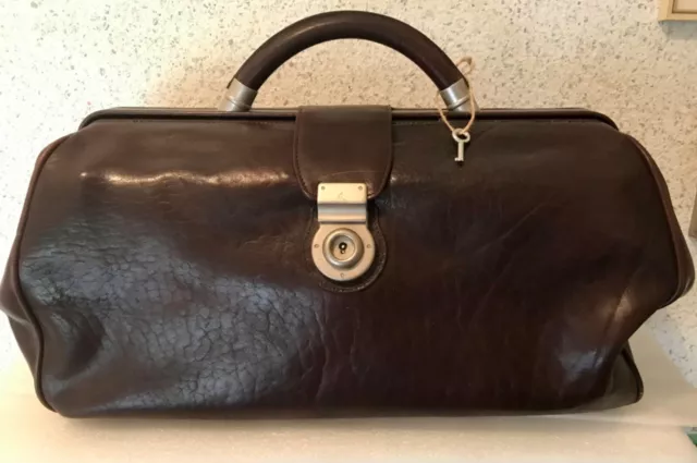 VINTAGE LEDER ARZTTASCHE, ARZTKOFFER, DOKTORTASCHE, HEBAMMENTASCHEaus 50/60 Jahr