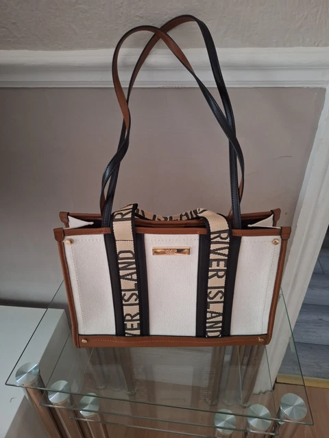 River island beige slouch bag deals