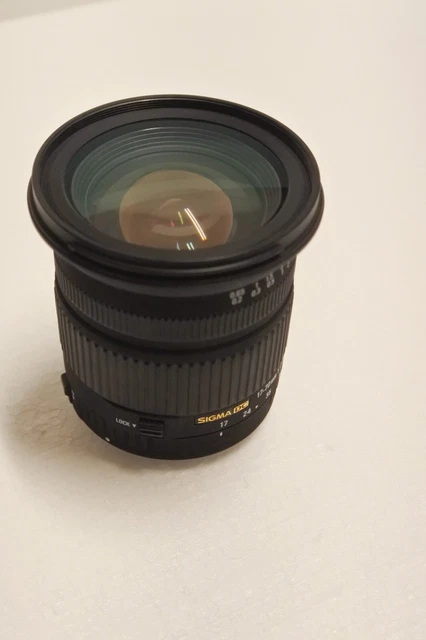 SIGMA DC 17-70 mm 1:2.8-4.5 / Objektiv / für Nikon; Kratzer